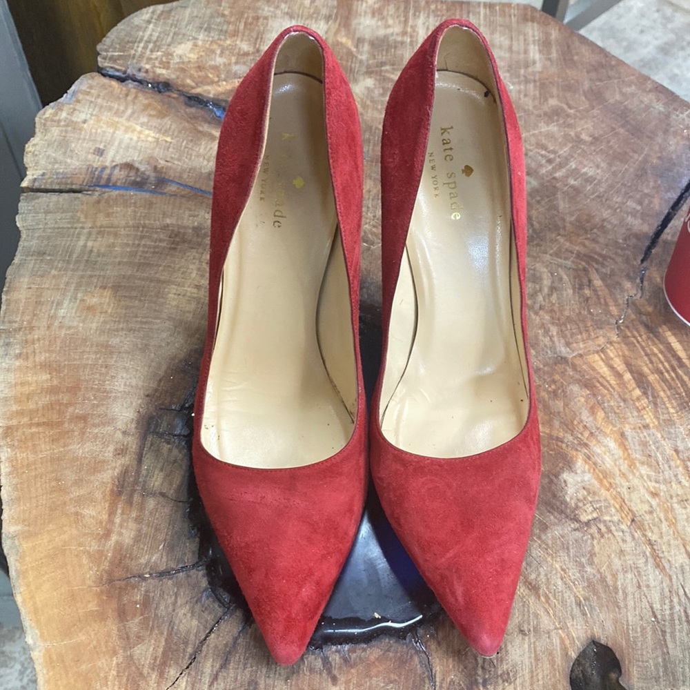 Kate Spade Red Suede 3 inch heel diva shoes!